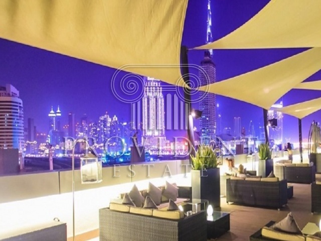 Radisson Blu Hotel, Downtown Dubai